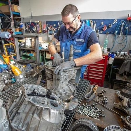 Transmission Repair International GmbH - Werkstatt